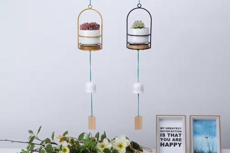 Ceramic Hanging Pot (1)