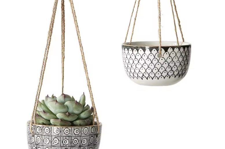 Ceramic Hanging Pot (2)