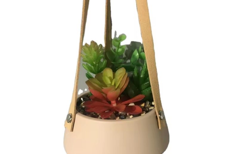 Ceramic Hanging Pot (2)