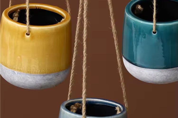 Ceramic Hanging Pot (4)