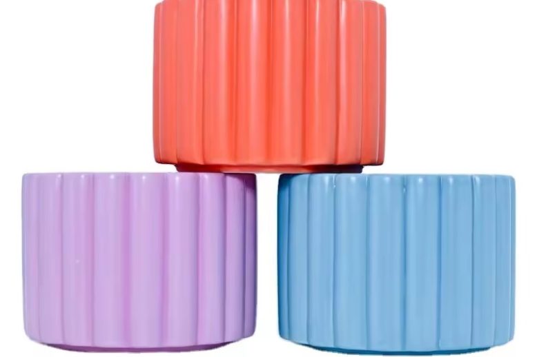 Large Ceramic Pot (1)