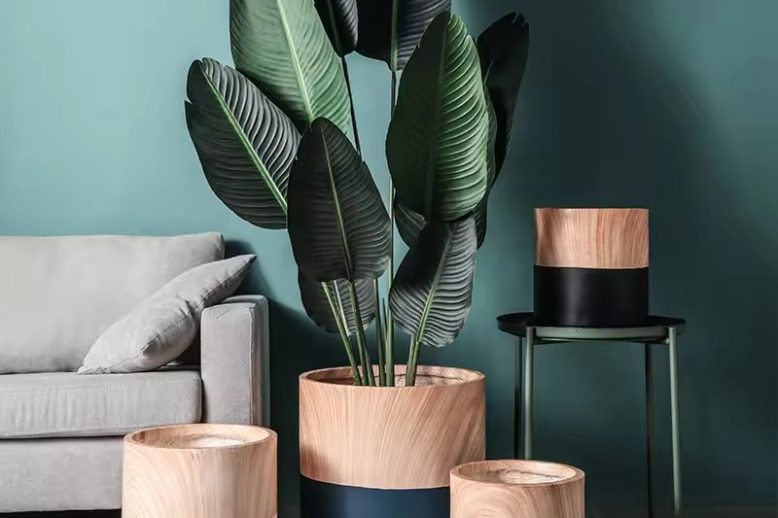 Large Ceramic Pot (2)