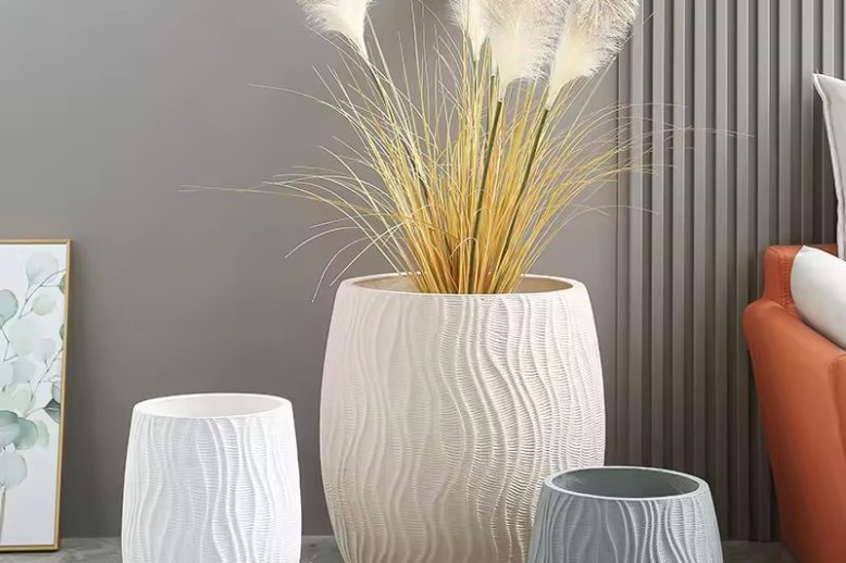 Large Ceramic Pot (3)