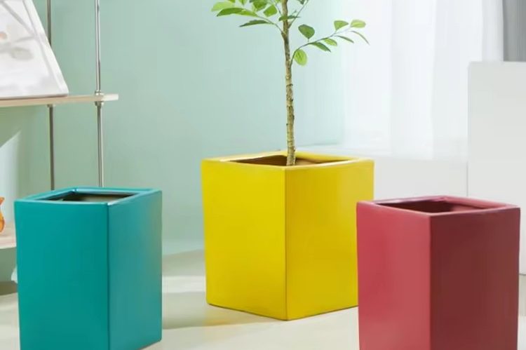 Large Ceramic Pot (3)