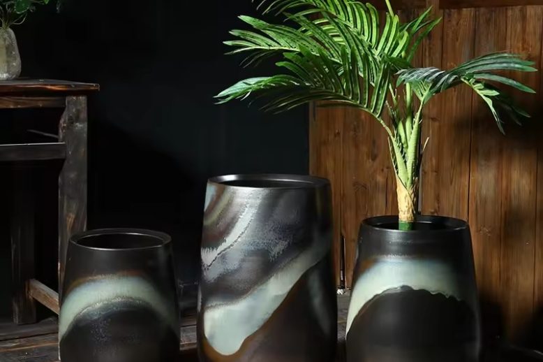 Large Ceramic Pot (6)