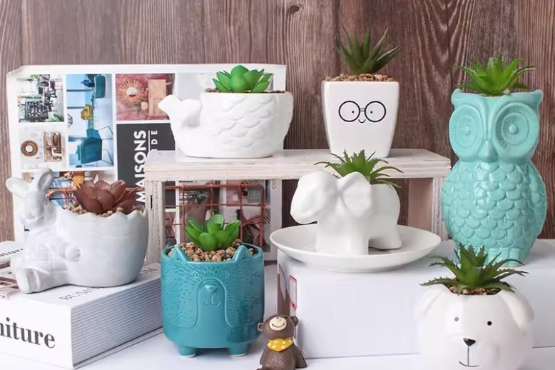 Small Ceramic Pot (1)